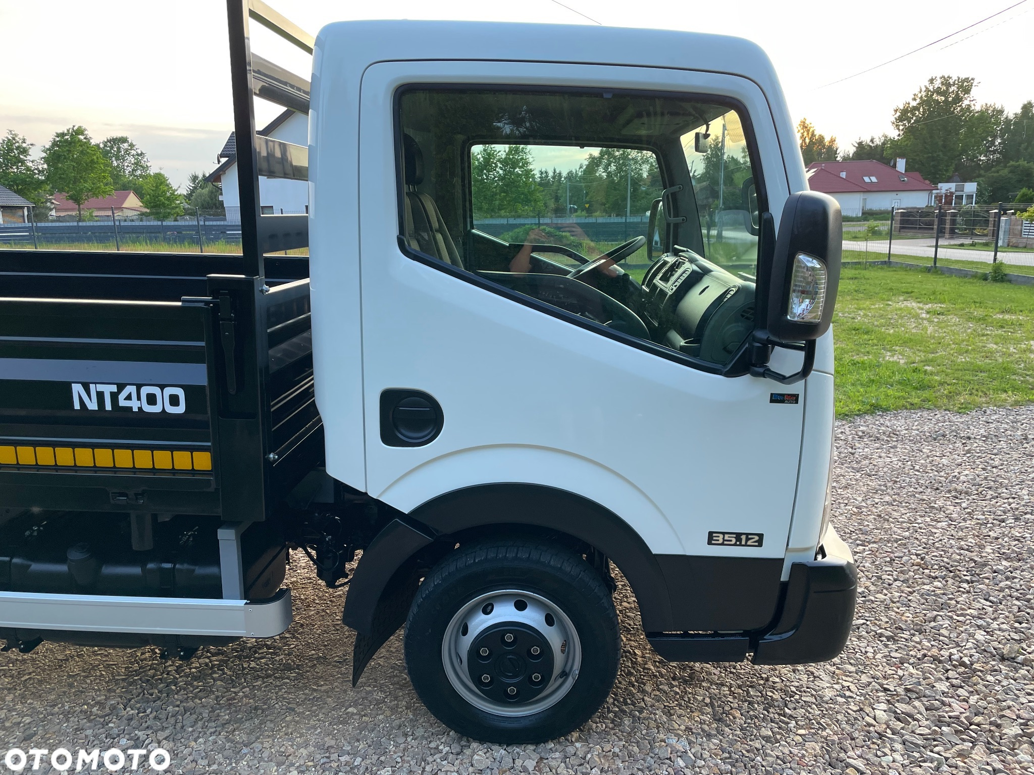 Nissan Cabstar - 25