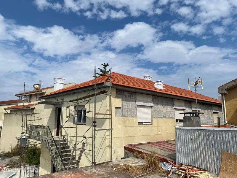 Moradia com comércio - Grande imagem: 2/2