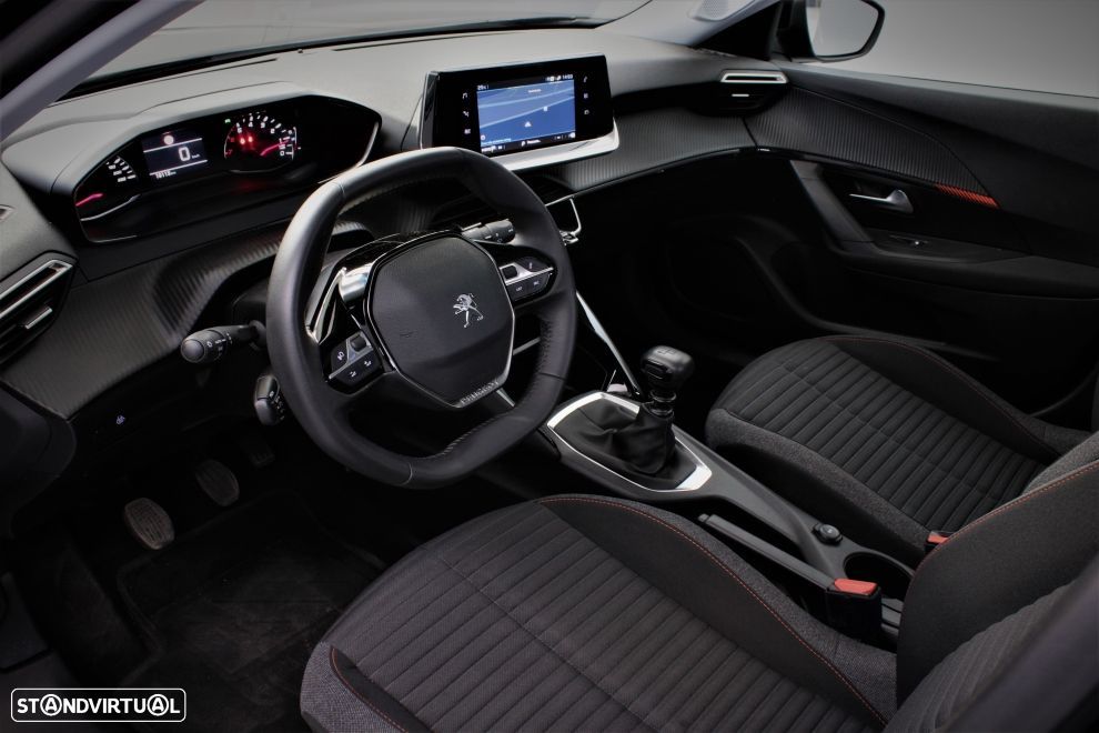 Peugeot 2008 1.2 PureTech Active Pack - 20