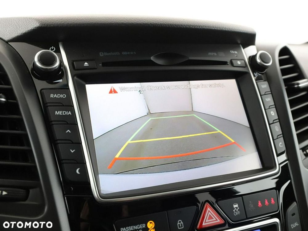 Hyundai i30 1.6 T GDI Turbo - 25