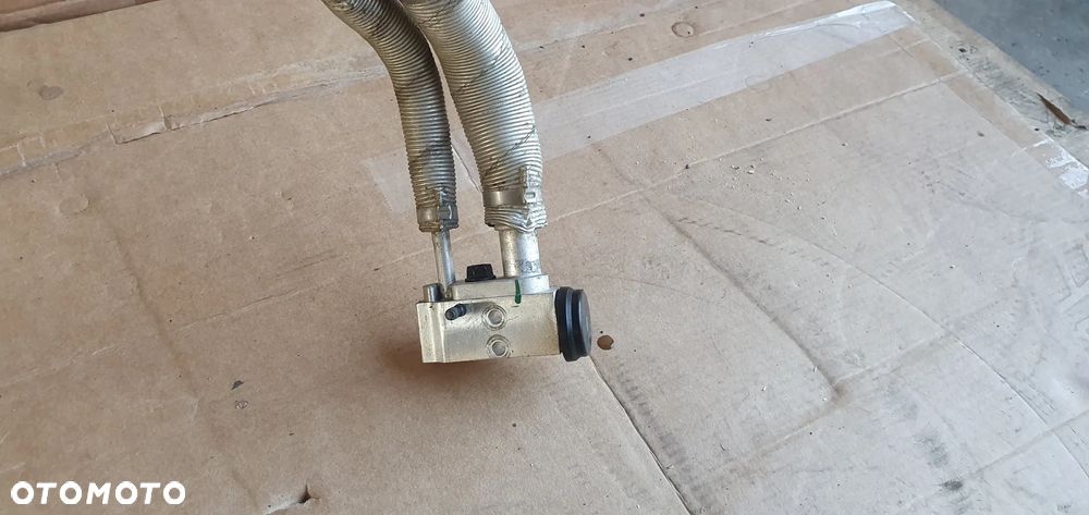 Przewód rurka klimatyzacji klimy Kia Sportage III 2.0 CRDI 97775-3U300 - 6