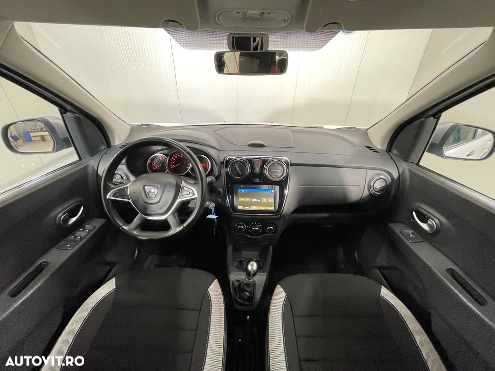 Dacia Lodgy 1.5 Blue dCi Stepway - 8
