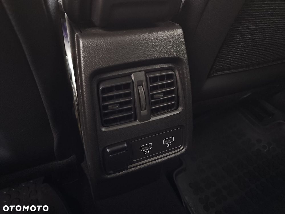 Renault Captur 1.6 E-TECH Plug-In Intens - 33