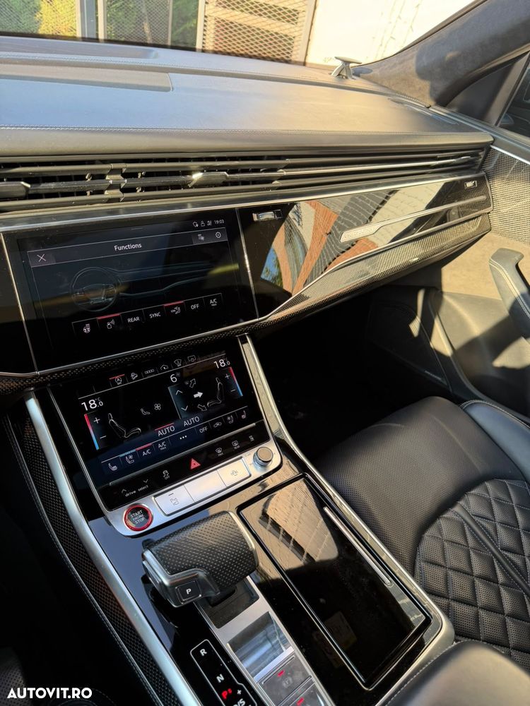 Audi SQ8 TDI quattro tiptronic - 11