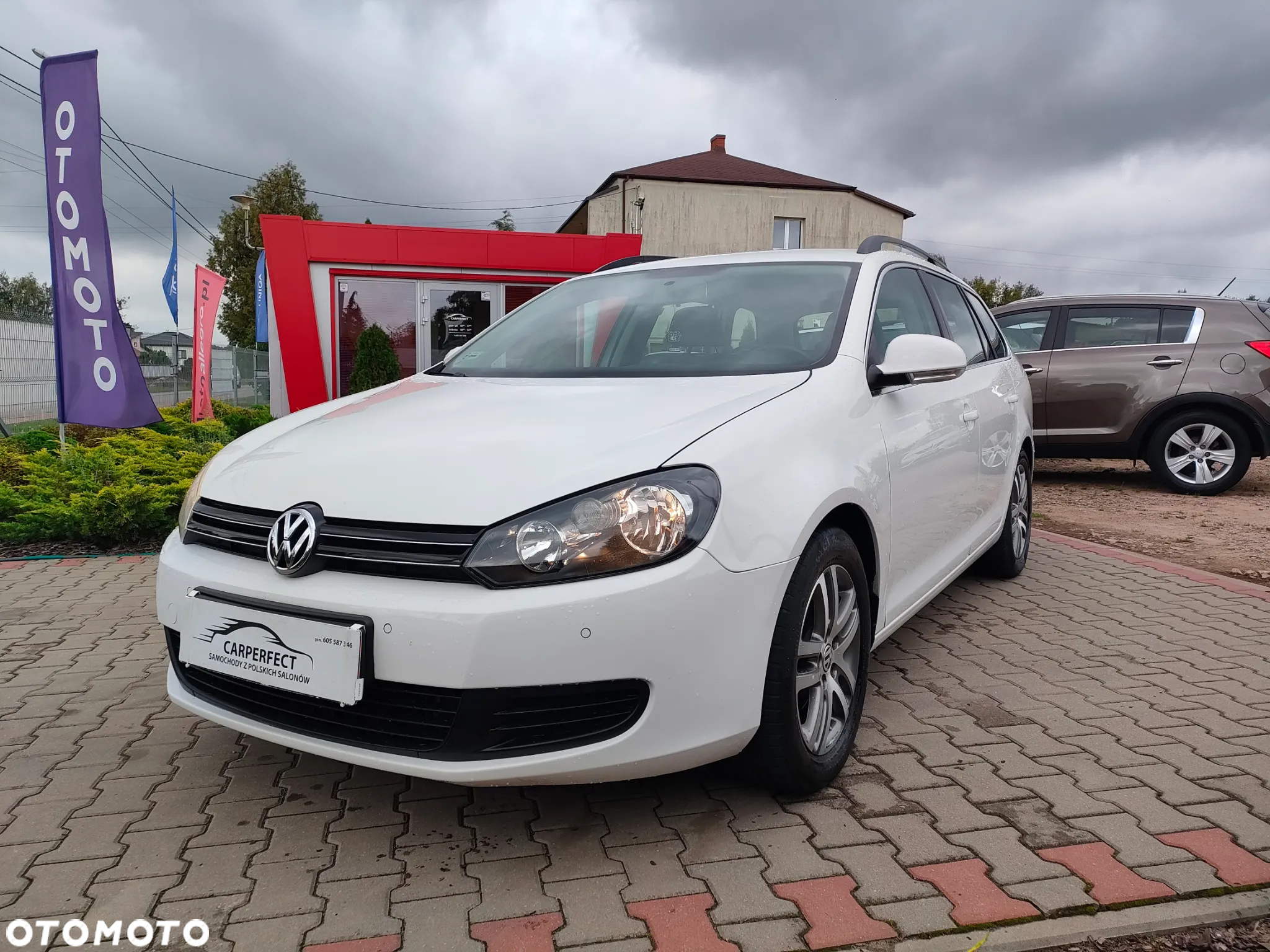 Volkswagen Golf 1.6 TDI 4Motion BlueMotion Technology Comfortline - 11
