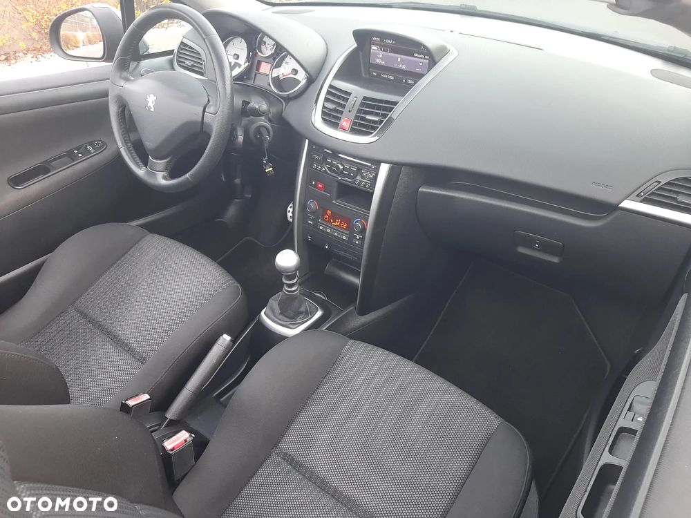 Peugeot 207 CC FAP 110 (Blue Lion) Premium - 24