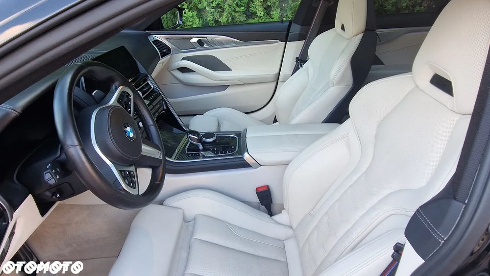 BMW Seria 8 - 4
