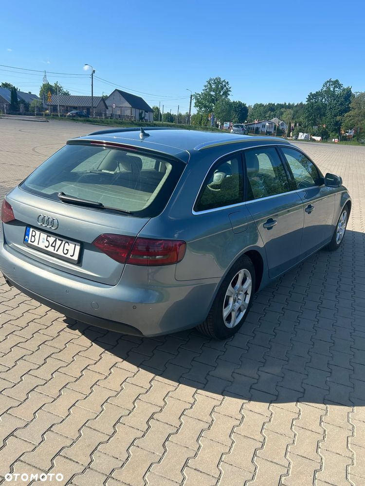 Audi A4 Avant 2.0 TDI - 7