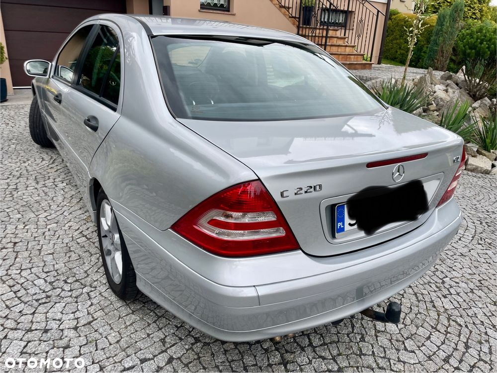 Mercedes-Benz Klasa C 220 CDI Avantgarde - 2