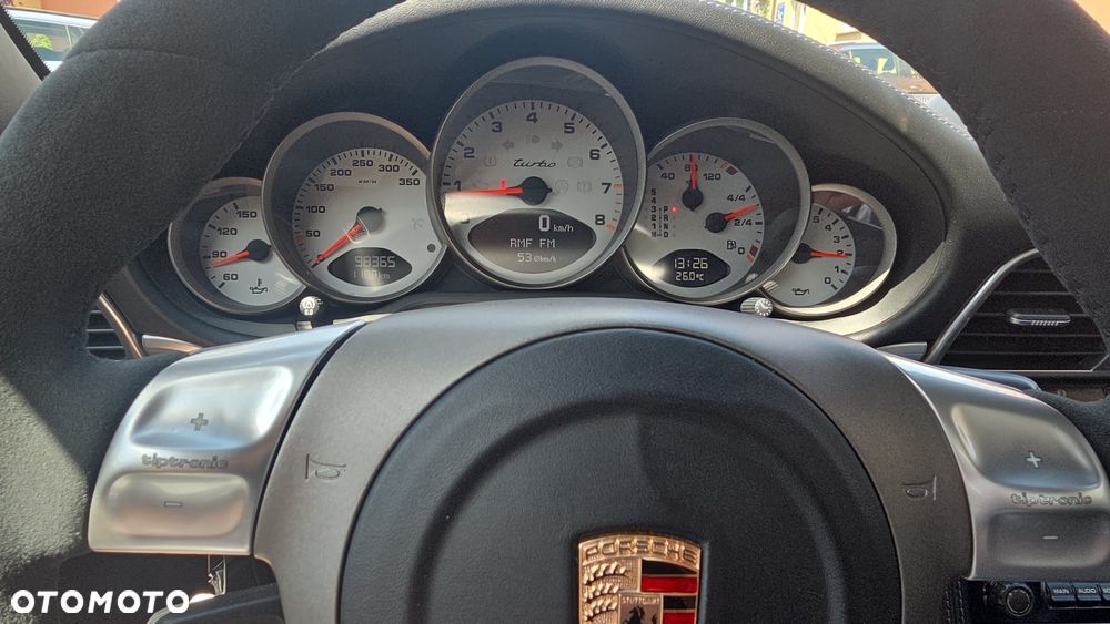 Porsche 911 - 28
