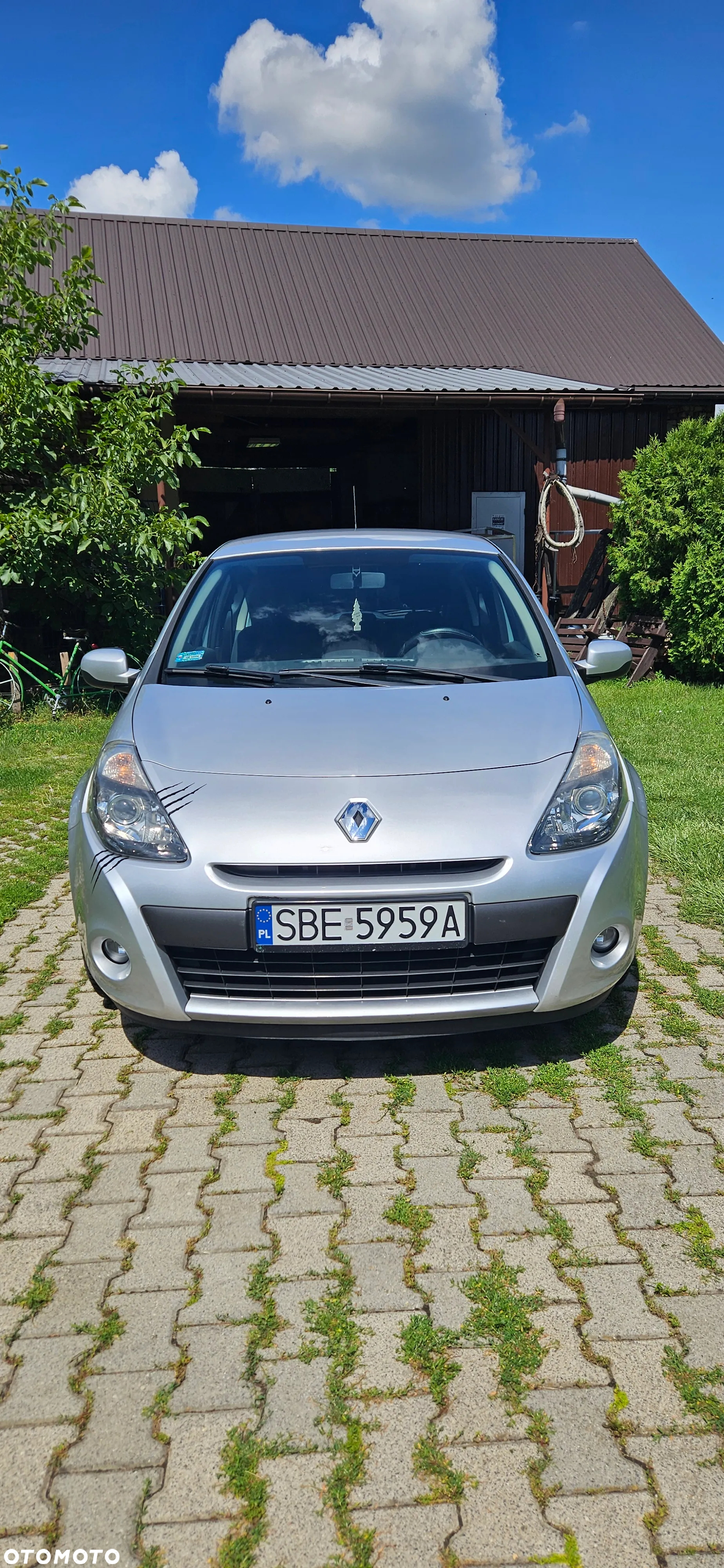 Renault Clio - 9