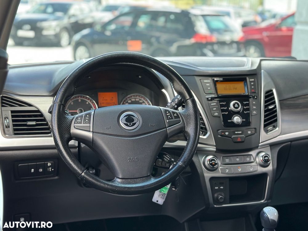 SsangYong Korando - 8