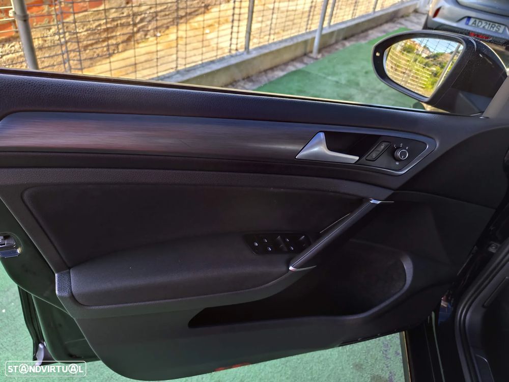 VW Golf Variant 1.6 TDi Confortline - 18