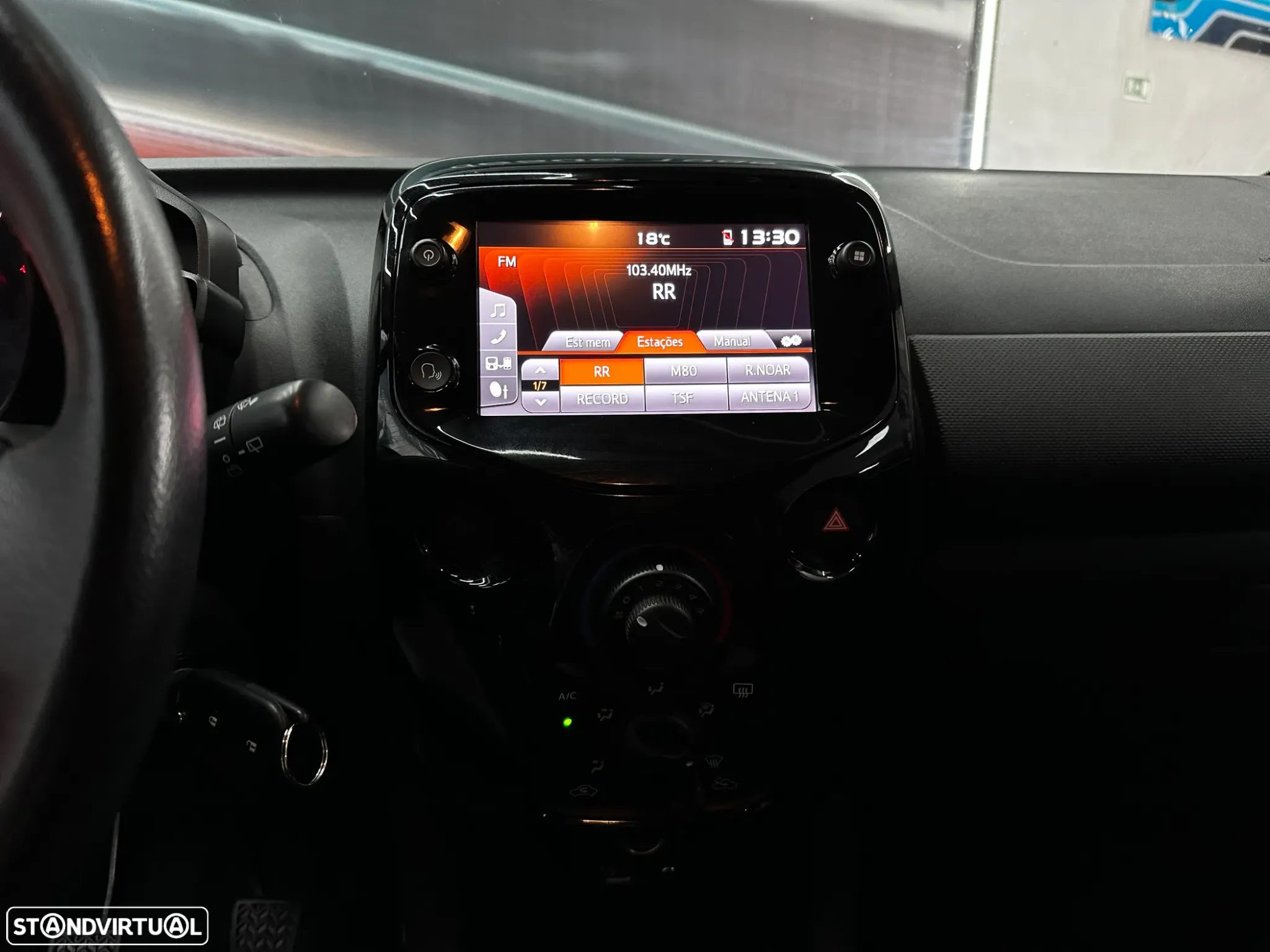 Citroën C1 1.0 VTi Shine - 26