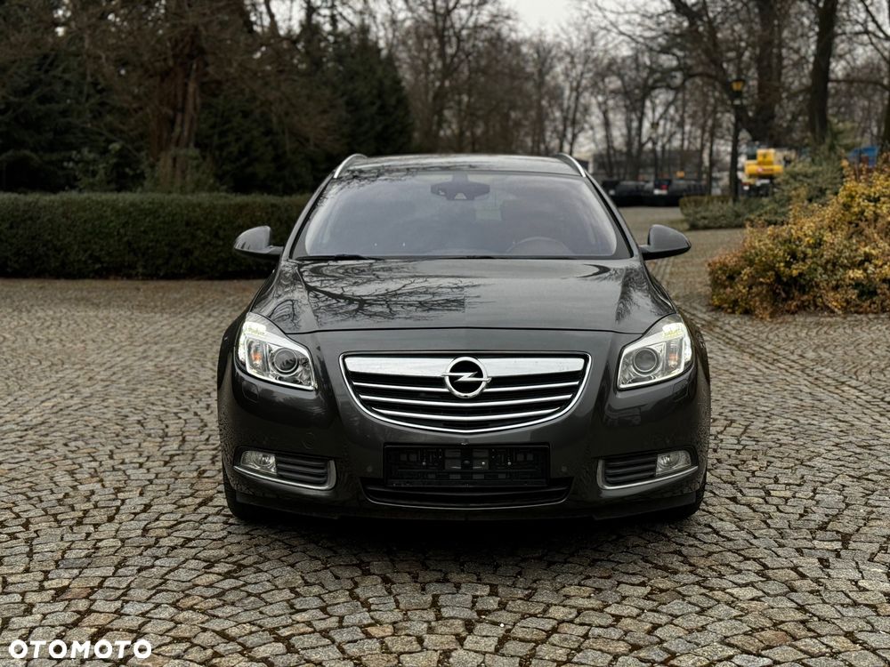 Opel Insignia 2.0 Turbo Sports Tourer 4x4 Automatik - 8