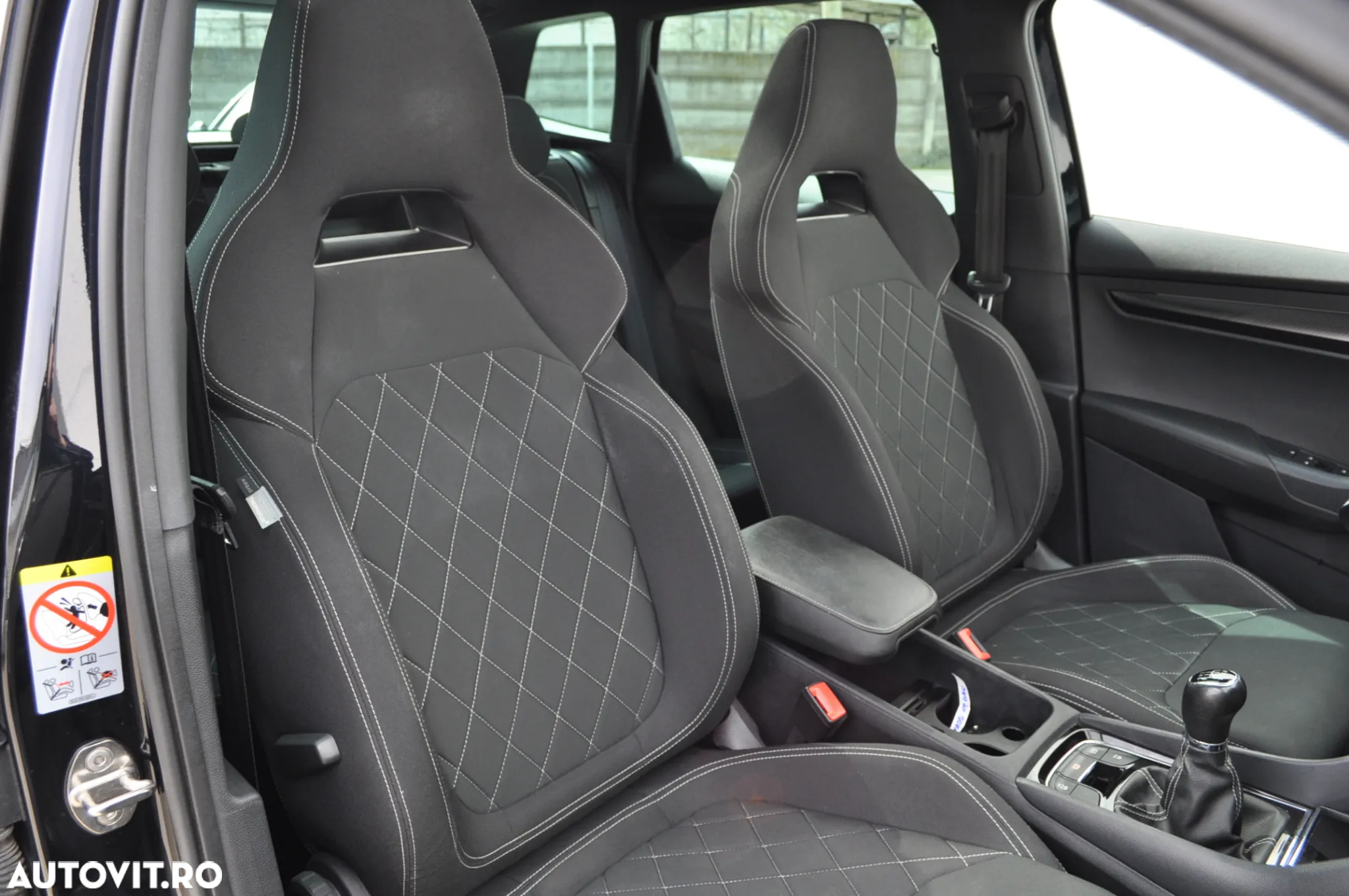 Skoda Karoq 2.0 TDI SCR Sportline - 25