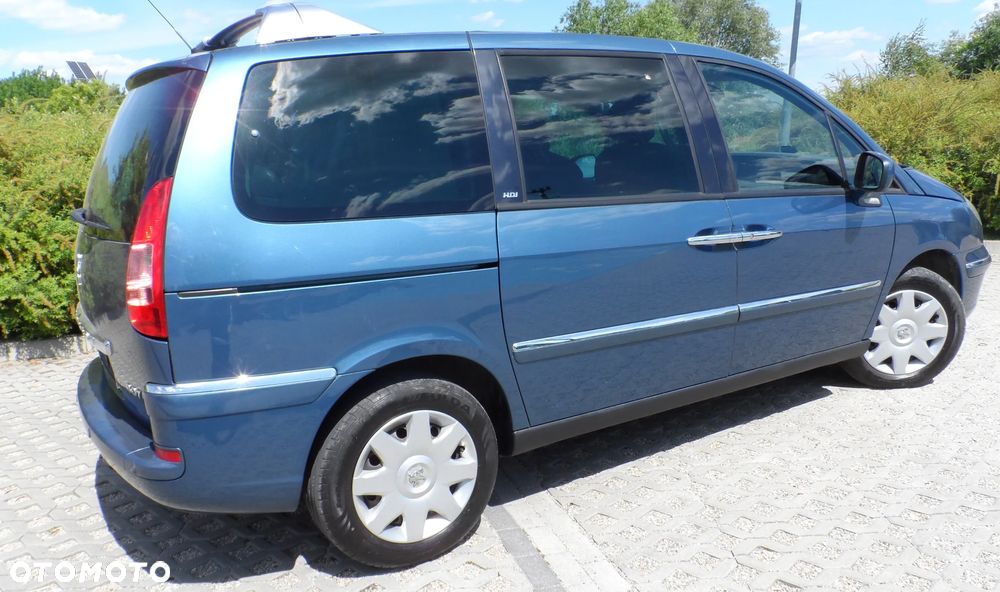 Peugeot 807 HDi 135 Premium - 7