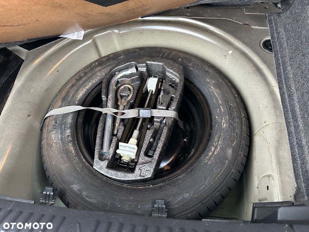 Volkswagen Polo - 17