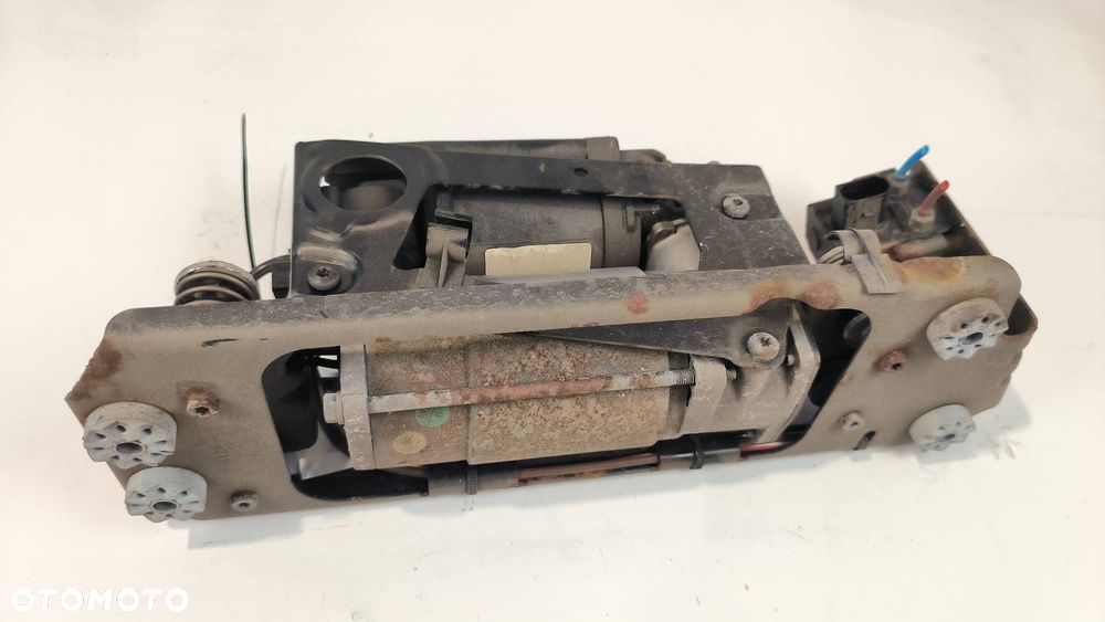 KOMPRESOR ZAWIESZENIA BMW 750I L 7 F01 244497-10 - 5
