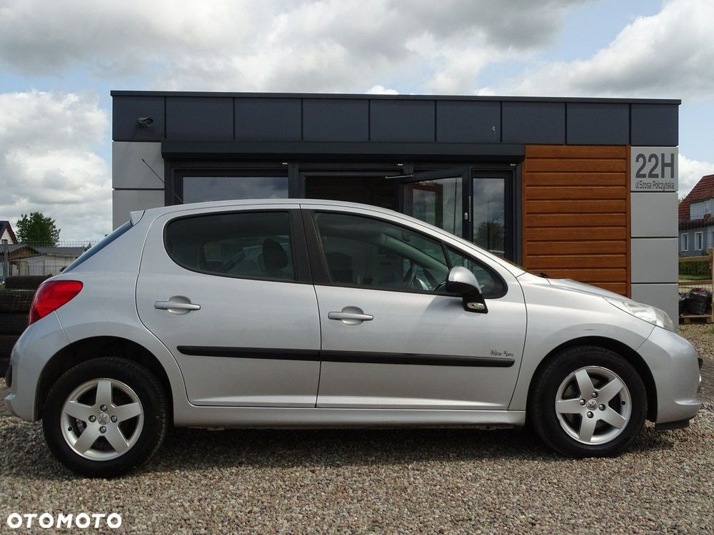 Peugeot 207 - 4