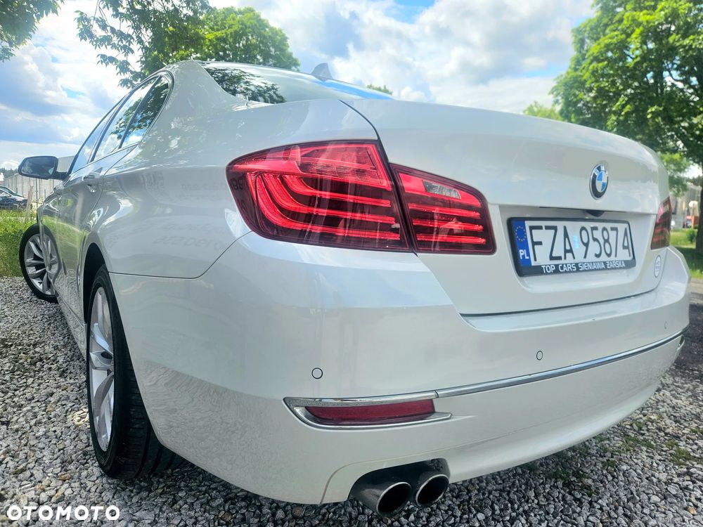 BMW Seria 5 520d Luxury Line - 4