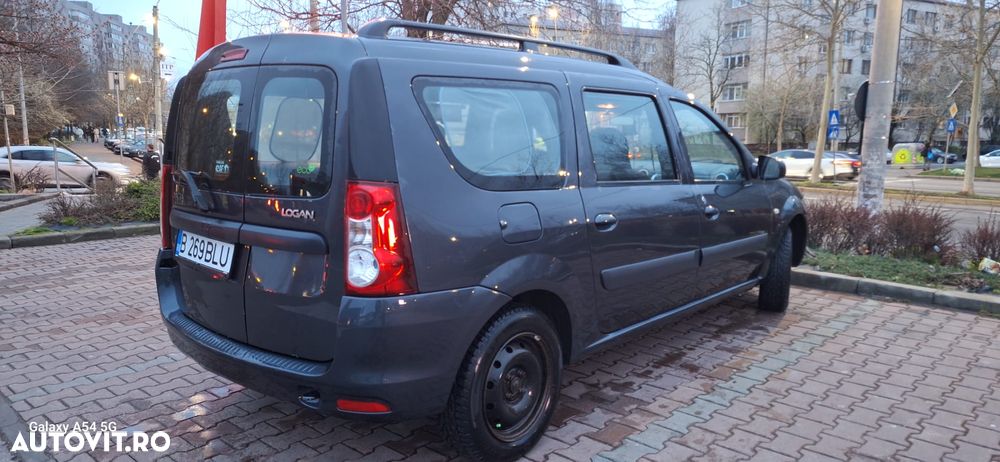 Dacia Logan 1.6 16V Laureate - 1