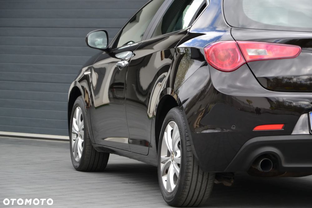 Alfa Romeo Giulietta - 25