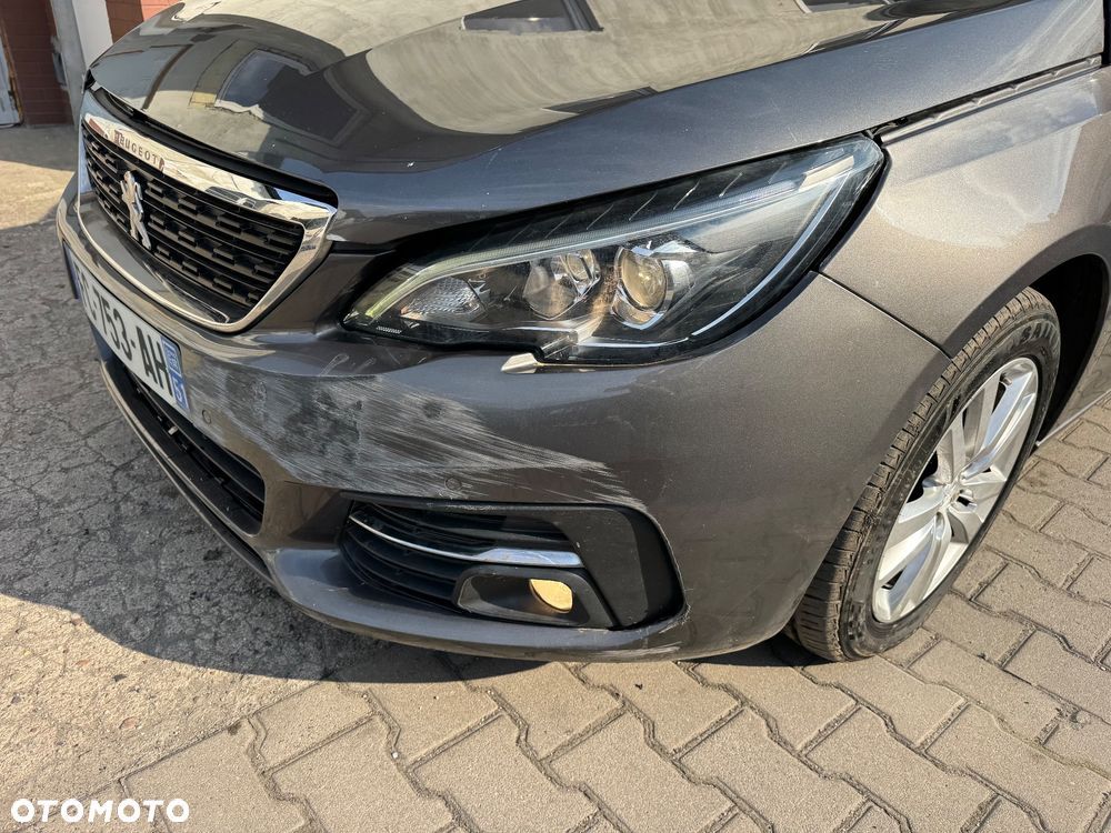 Peugeot 308 - 26