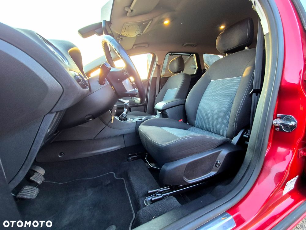 Ford Mondeo 2.0 TDCi Platinium X Plus (Titanium) - 29