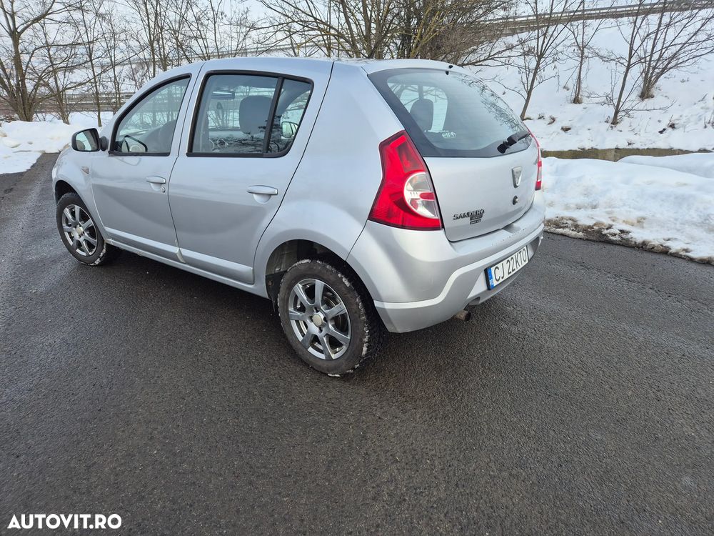 Dacia Sandero - 2