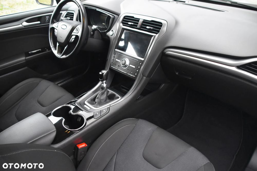 Ford Mondeo SW 2.0 TDCi ECOnetic Start-Stop Titanium - 13