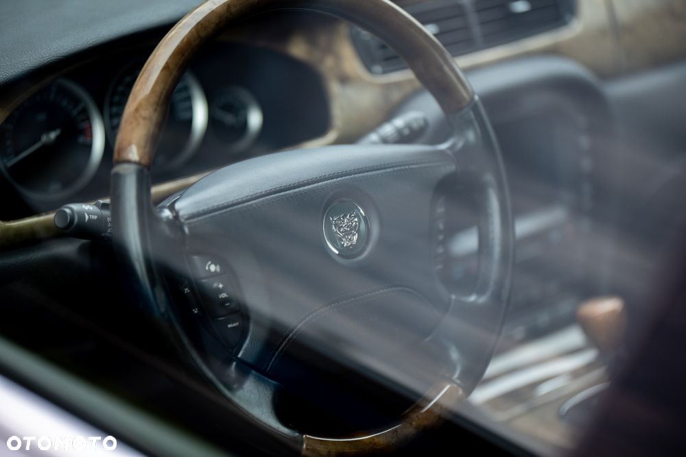 Jaguar S-Type 2.7 V6 D Executive - 14