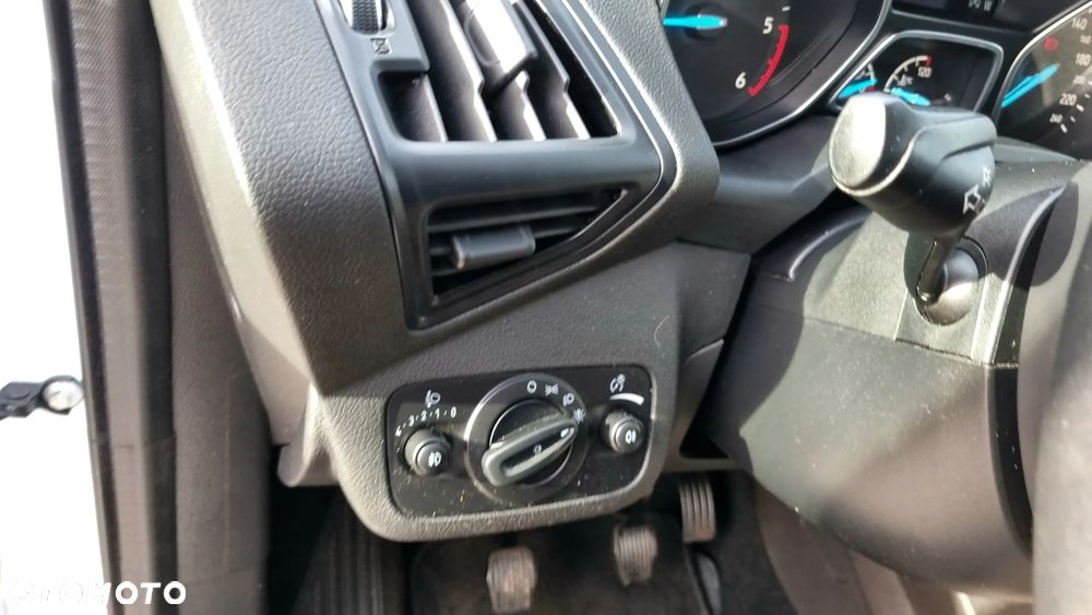 Ford Kuga 2.0 TDCi 4x2 Cool & Connect - 18