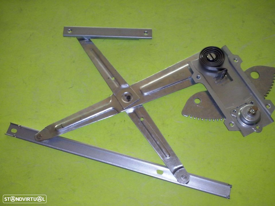 Elevadores vidro porta Bedford Isuzu Kbd 25 ,26 ,27 NOVOS - 1