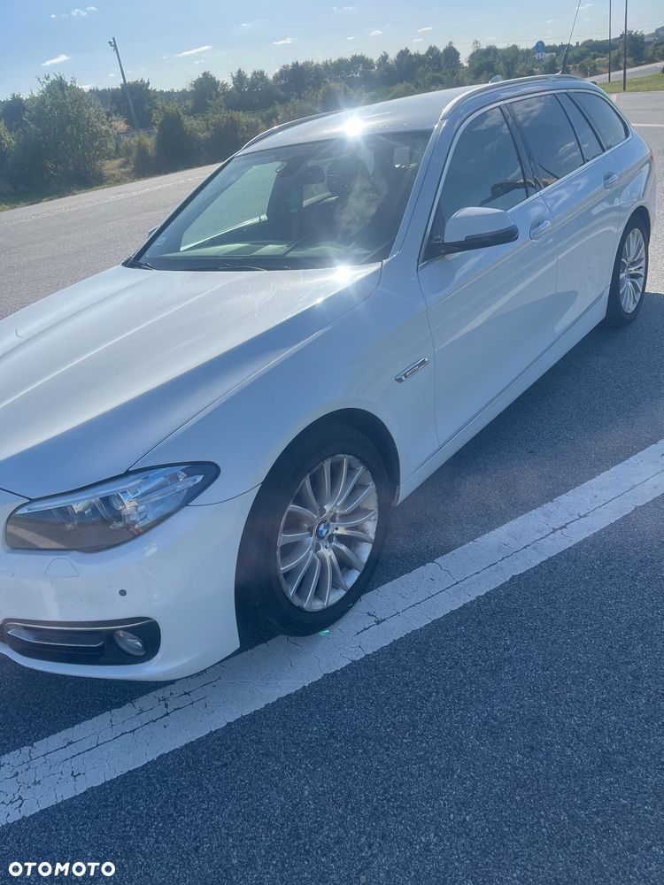 BMW Seria 5 520d Luxury Line - 4