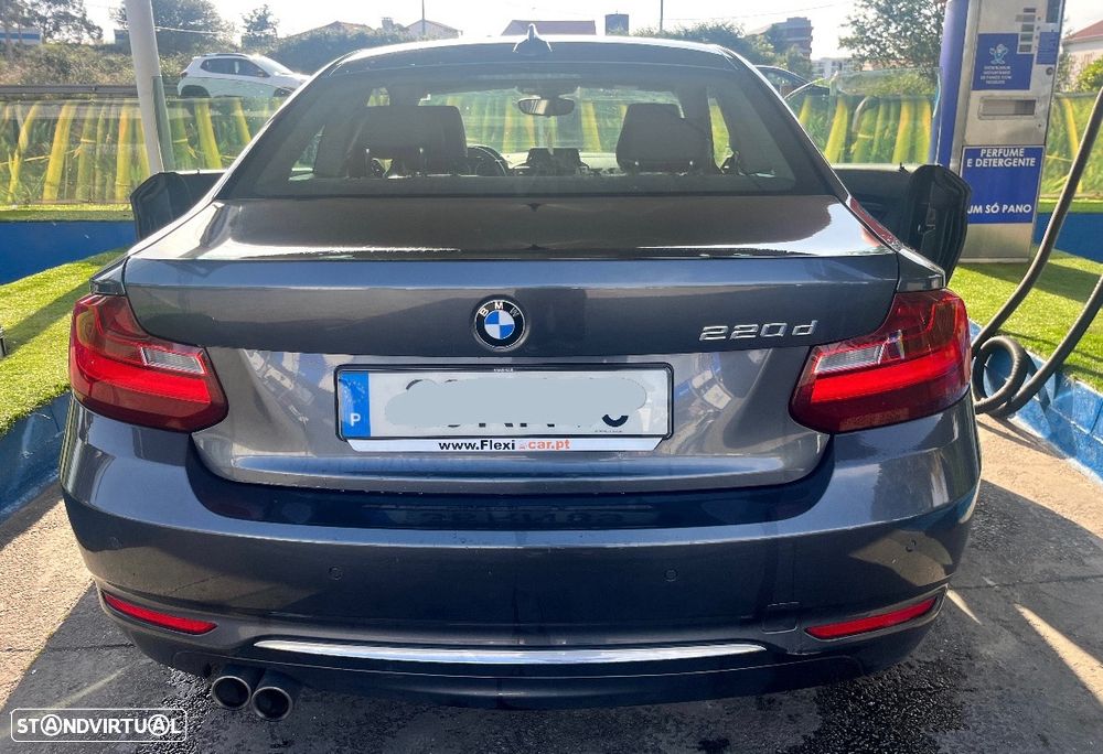 BMW 220 d Coupe Line Luxury Auto - 3