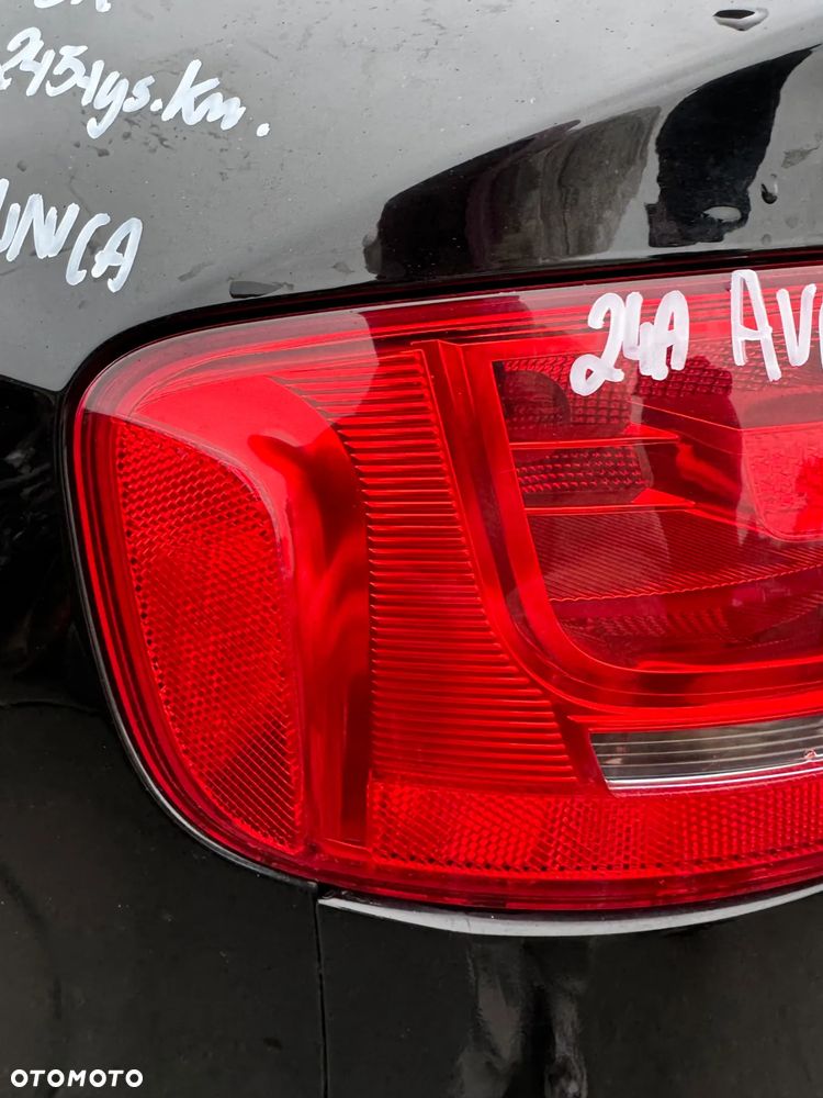 AUDI A4 B8 LAMPA LEWA TYLNA LEWY TYŁ Z BŁOTNIKA SEDAN - 3