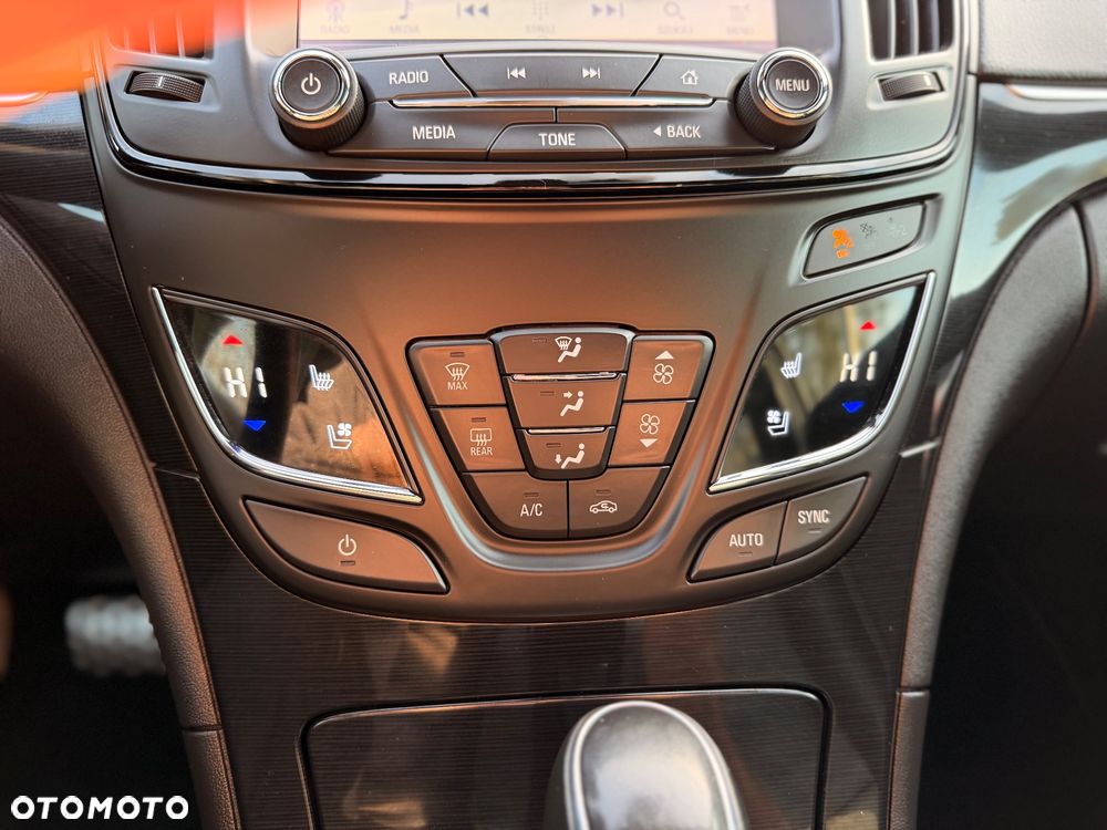 Opel Insignia 2.0 T Cosmo - 15