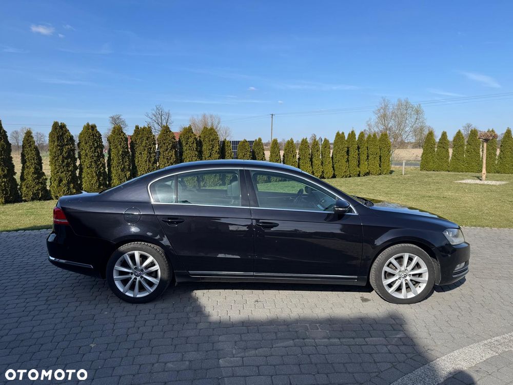 Volkswagen Passat 2.0 TDI DSG BlueMotion Technology Highline - 8