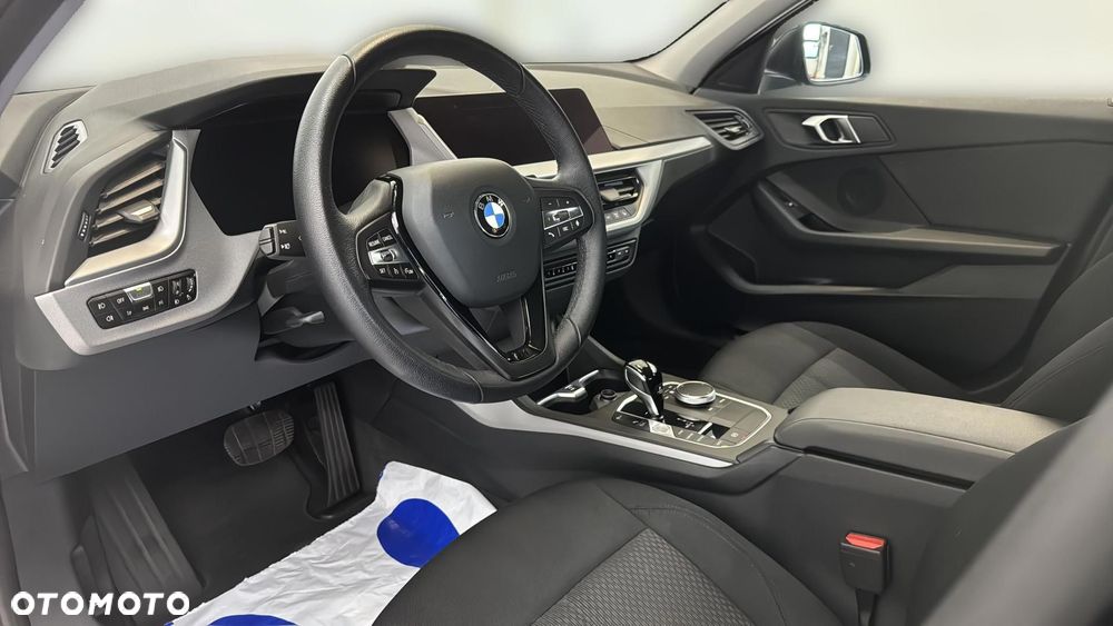 BMW Seria 1 118i Advantage - 9
