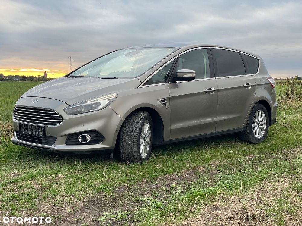 Ford S-Max - 1