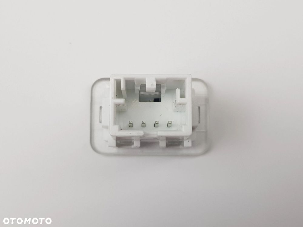 Oświetlenie Lampka wnętrza Ambiente Audi A6 S6 C7 4G0919390B - 9