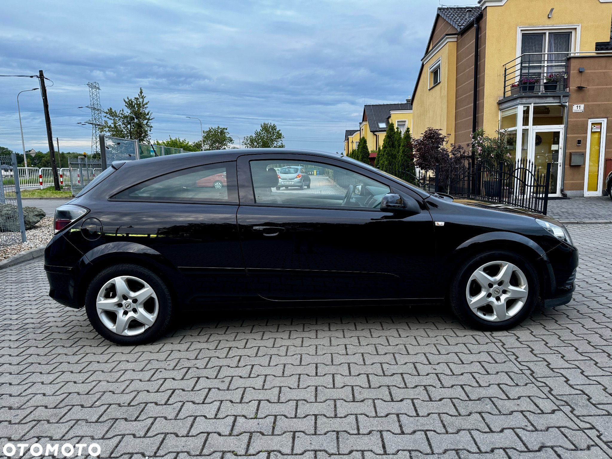 Opel Astra GTC 1.4 Edition - 6