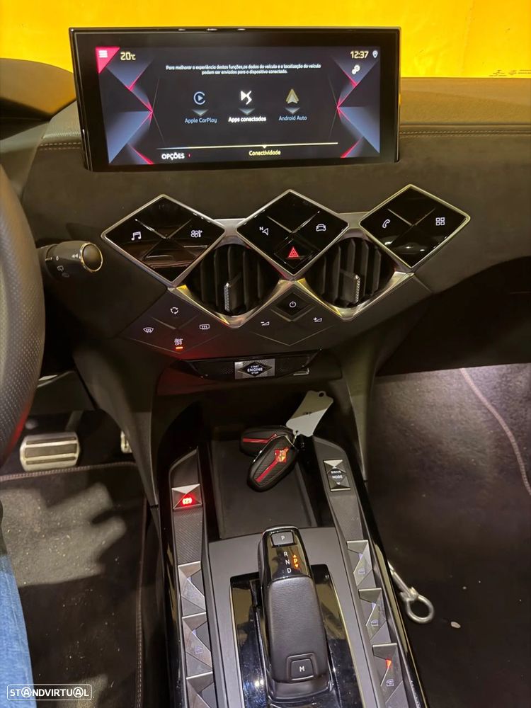 DS DS3 Crossback PureTech 130 Aut. PERFORMANCE LINE + - 14