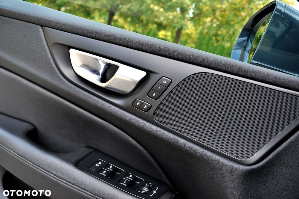 Volvo V60 B3 B Geartronic Inscription - 32