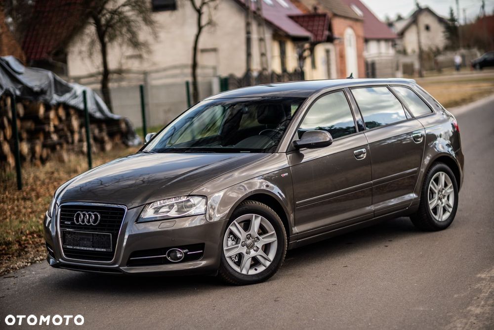 Audi A3 Sportback 2.0 TFSI (DSG) S tronic S line Sportpaket plus - 5