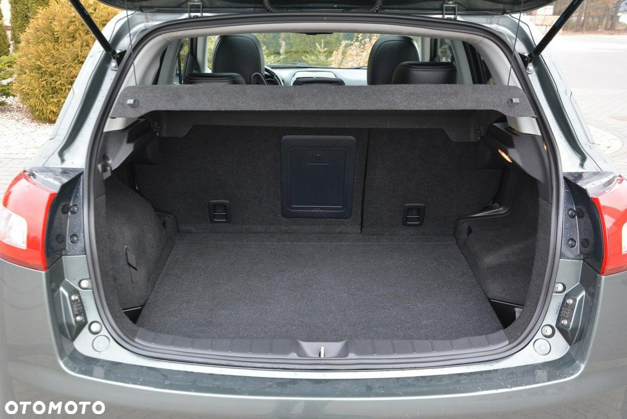 Peugeot 4008 - 37