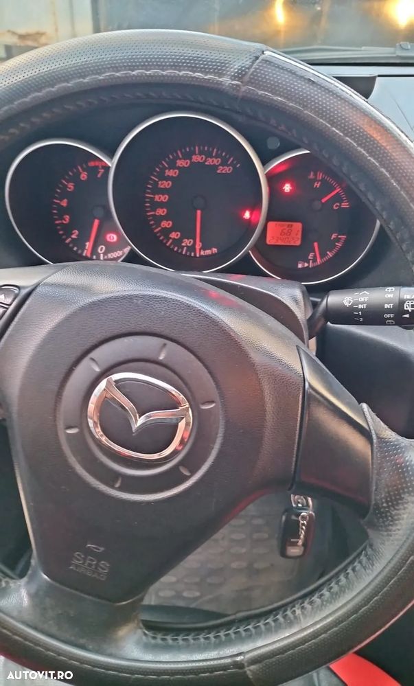 Mazda 3 - 3