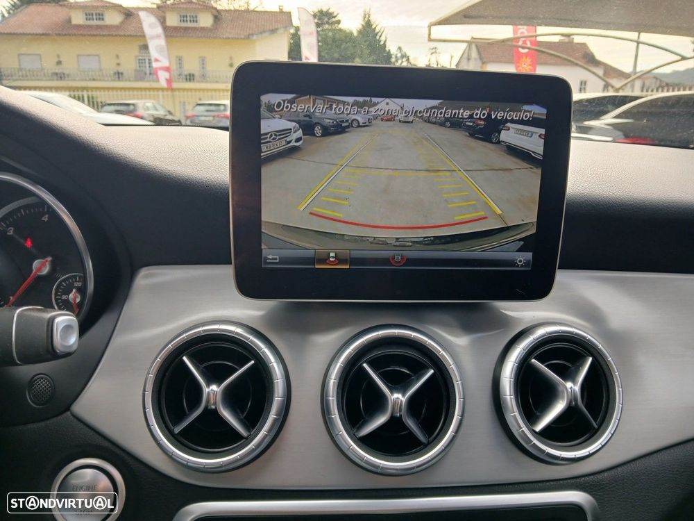 Mercedes-Benz CLA 180 d Shooting Brake AMG Line Aut. - 27