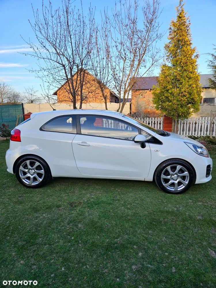 Kia Rio 1.2 Start - 10